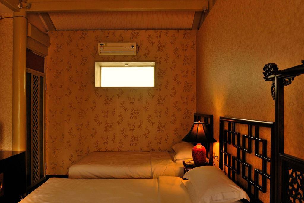 Graceland Yard Hotel Peking Szoba fotó